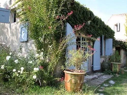 Guest house Le Mas Des Pins Mane